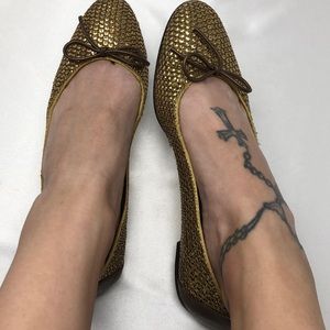 Stuart Weitzman gold jewel flats